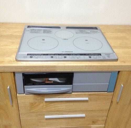 bep-tu-hitachi-ht-h60s-noi-dia-nhat