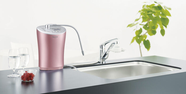 Máy lọc nước Panasonic TK-AS46 điện phân có tạo ion kiềm 8 may-loc-nuoc-nhat-ban