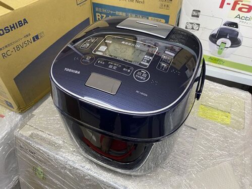 Nồi cơm áp suất Toshiba RC-18VSN có hút chân không | 2020 11 RC-18VSN-3