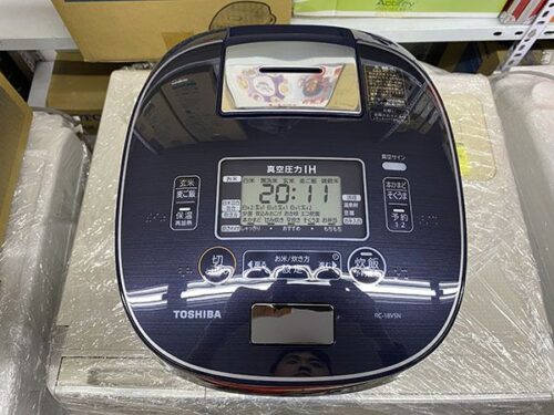 Nồi cơm áp suất Toshiba RC-18VSN có hút chân không | 2020 12 RC-18VSN