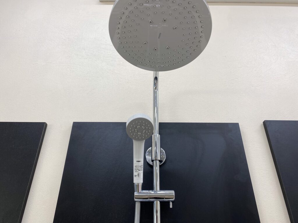 Sen cây Toto TBW04401J khống chế nhiệt độ, thân van bằng đồng 22 Sen cây Toto TBW04401J khống chế nhiệt độ, thân van bằng đồng | hangnhattoday.com