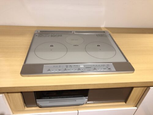 Bếp từ Hitachi HT-M60S (màu bạc) size 60cm sản xuất 2025 11 hitachi-ht-m60s-2