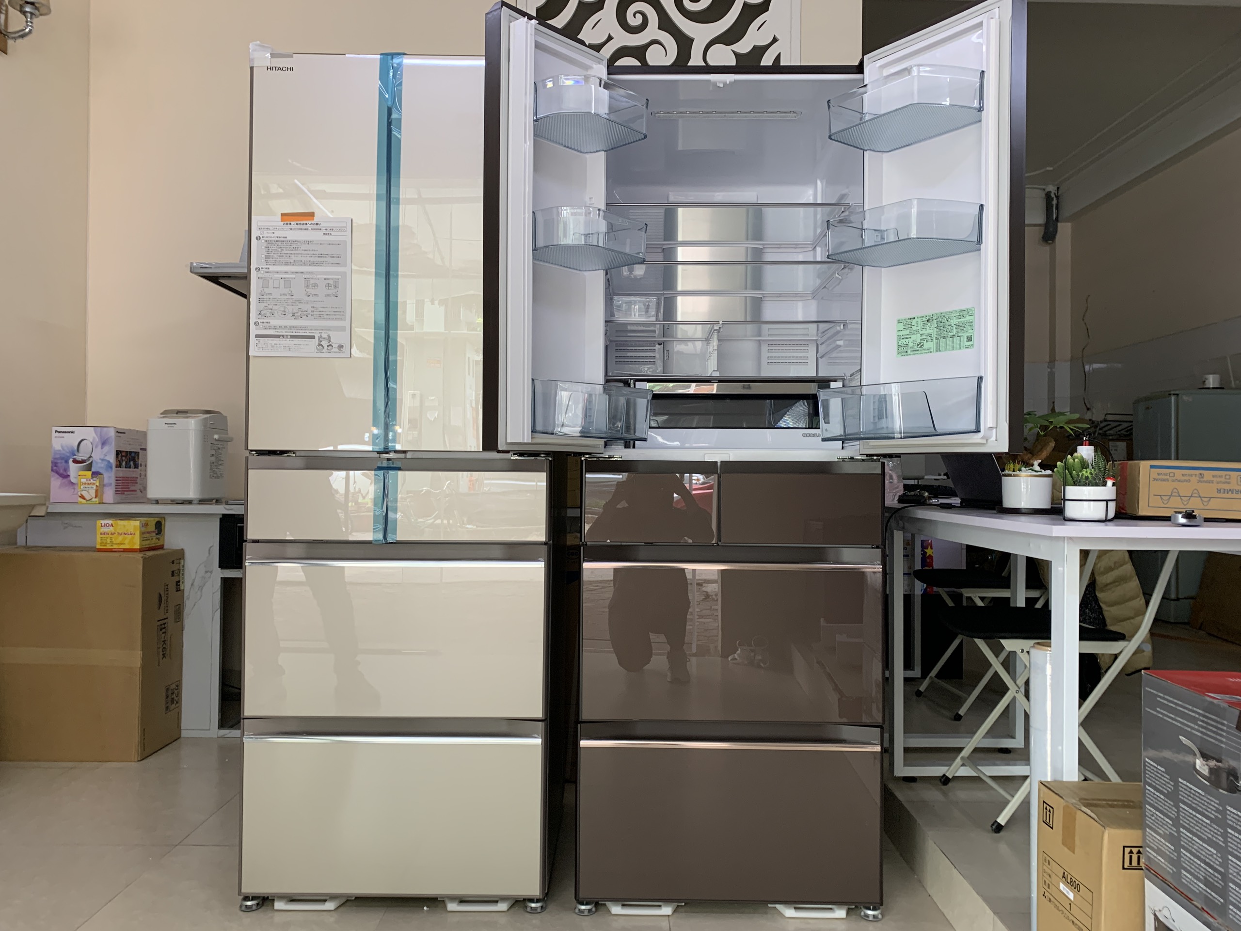 Tổng quan tủ lạnh HItachi R-HW52K