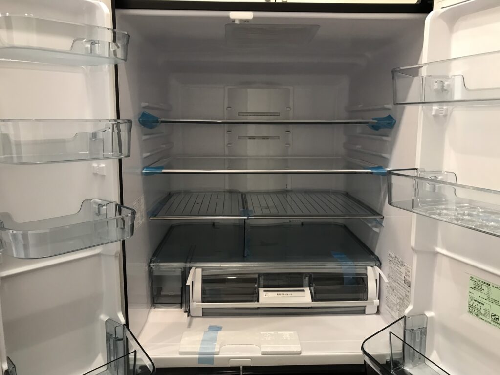 Tủ lạnh Hitachi R-WXC62N model 2021 mới nhất, có kết nối điện thoại | hangnhattoday.com