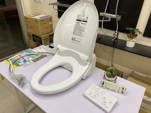 Nắp bệt thông minh TOTO TCF8GS34 tự động rửa nước nóng 14 Nắp bệt thông minh TOTO TCF8GS34 tự động rửa nước nóng - Ảnh 5
