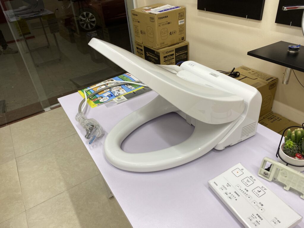 Nắp bệt thông minh Toto TCF8GM44 bảng điều khiển rời, tự đóng mở 30 Nắp bệt thông minh Toto TCF8GM44 bảng điều khiển rời, tự đóng mở | hangnhattoday.com