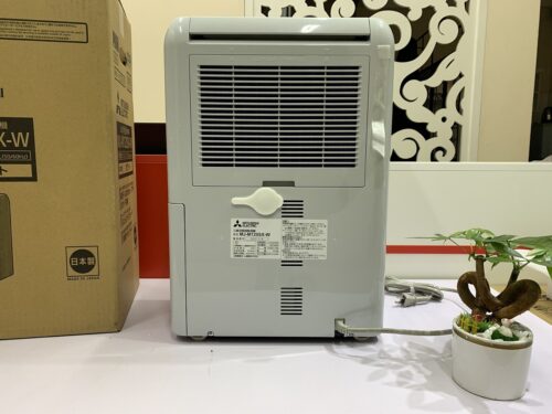 Hút ẩm Mitsubishi MJ-M100SX phòng 40m2 công suất 10l/ngày 13 Bộ lọc kháng khuẩn từ phía sau