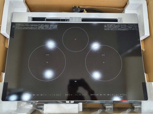 Bếp từ Hitachi HT-M8AKTWF size 75cm mặt kính đen có cảm biến chống cháy 12 Cấu tạo 3 bếp từ