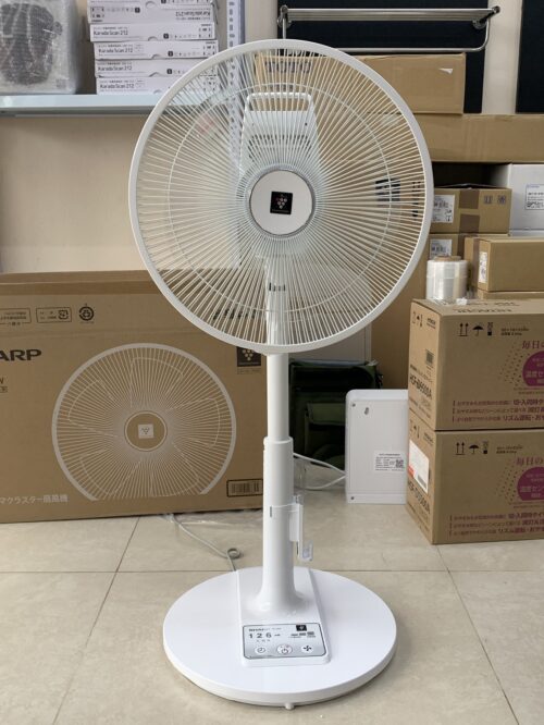 Quạt Sharp PJ-L3AS cao 84cm có phát ion Plasma khi hoạt động 13 Quạt Sharp PJ-L3AS cao 84cm có phát ion Plasma khi hoạt động - Ảnh 4