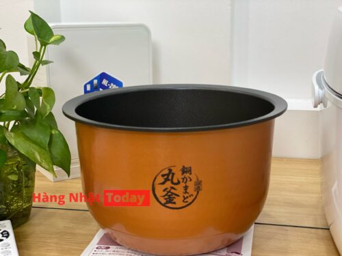 Nồi cơm điện Toshiba RC-18VSV (1,8 lít) Cao tần IH, áp suất, hút chân không 13 Lòng nồi cơm điện Toshiba RC-10VSV-W